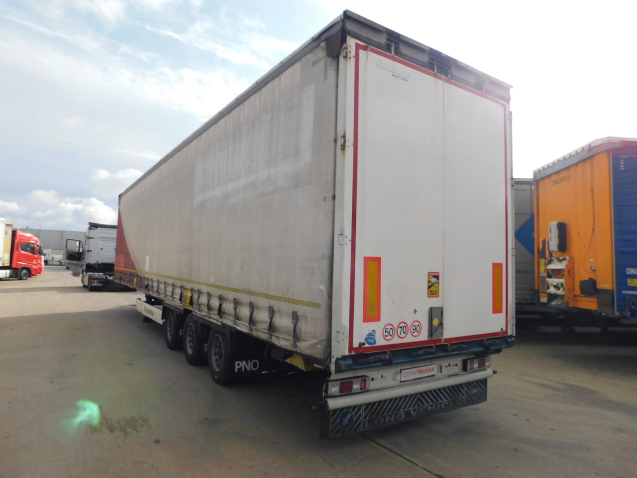 Krone Sd - Curtainsider semi-trailer: picture 4 Krone Sd - Curtainsider semi-trailer: picture 4