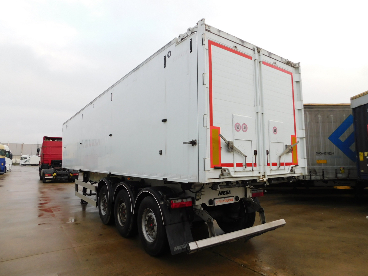 Mega Mnl c - Tipper semi-trailer: picture 4 Mega Mnl c - Tipper semi-trailer: picture 4