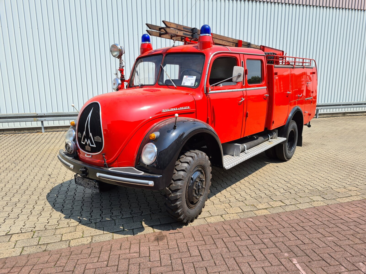 A 3500/6, TLF 16/25, TLF 16/53, 4x4 A 3500/6, TLF 16/25, TLF 16/53, 4x4 - Ambulance: picture 1 A 3500/6, TLF 16/25, TLF 16/53, 4x4 A 3500/6, TLF 16/25, TLF 16/53, 4x4 - Ambulance: picture 1