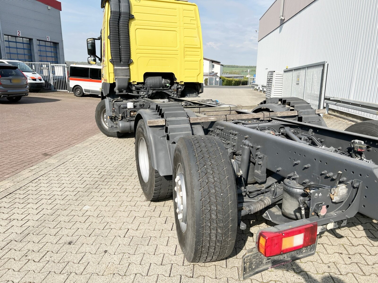 Cab chassis truck FM 450 6x2 FM 450 6x2, Motorabtrieb, Lenk-/Liftachse: picture 13