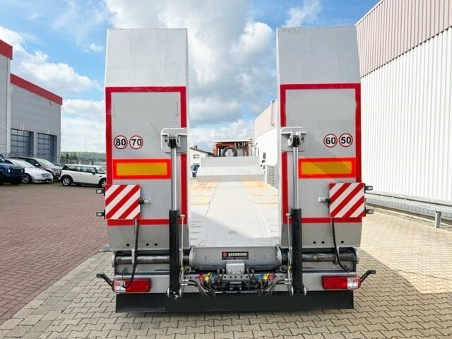 New Low loader semi-trailer for transportation of heavy machinery FSML 2 B1 FSML 2 B1 mit Liftachse: picture 10