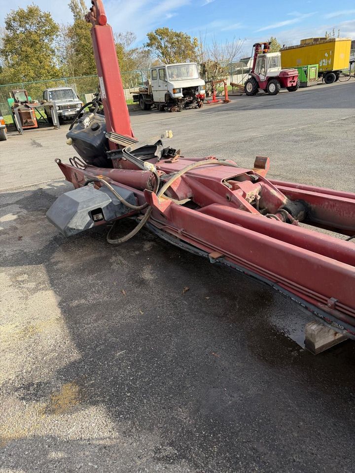 FX Meiller RK2060 - Hook lift/ Skip loader system: picture 2 FX Meiller RK2060 - Hook lift/ Skip loader system: picture 2