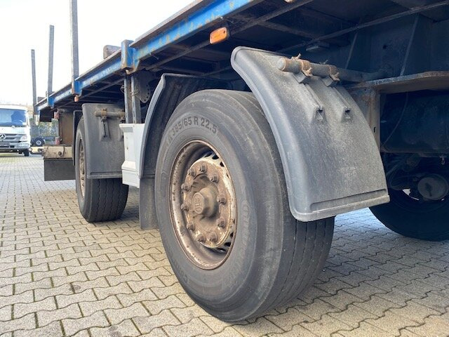 Fliegl SZS 290 SZS 290, Zwangsgelenkt - Dropside/ Flatbed semi-trailer: picture 4 Fliegl SZS 290 SZS 290, Zwangsgelenkt - Dropside/ Flatbed semi-trailer: picture 4