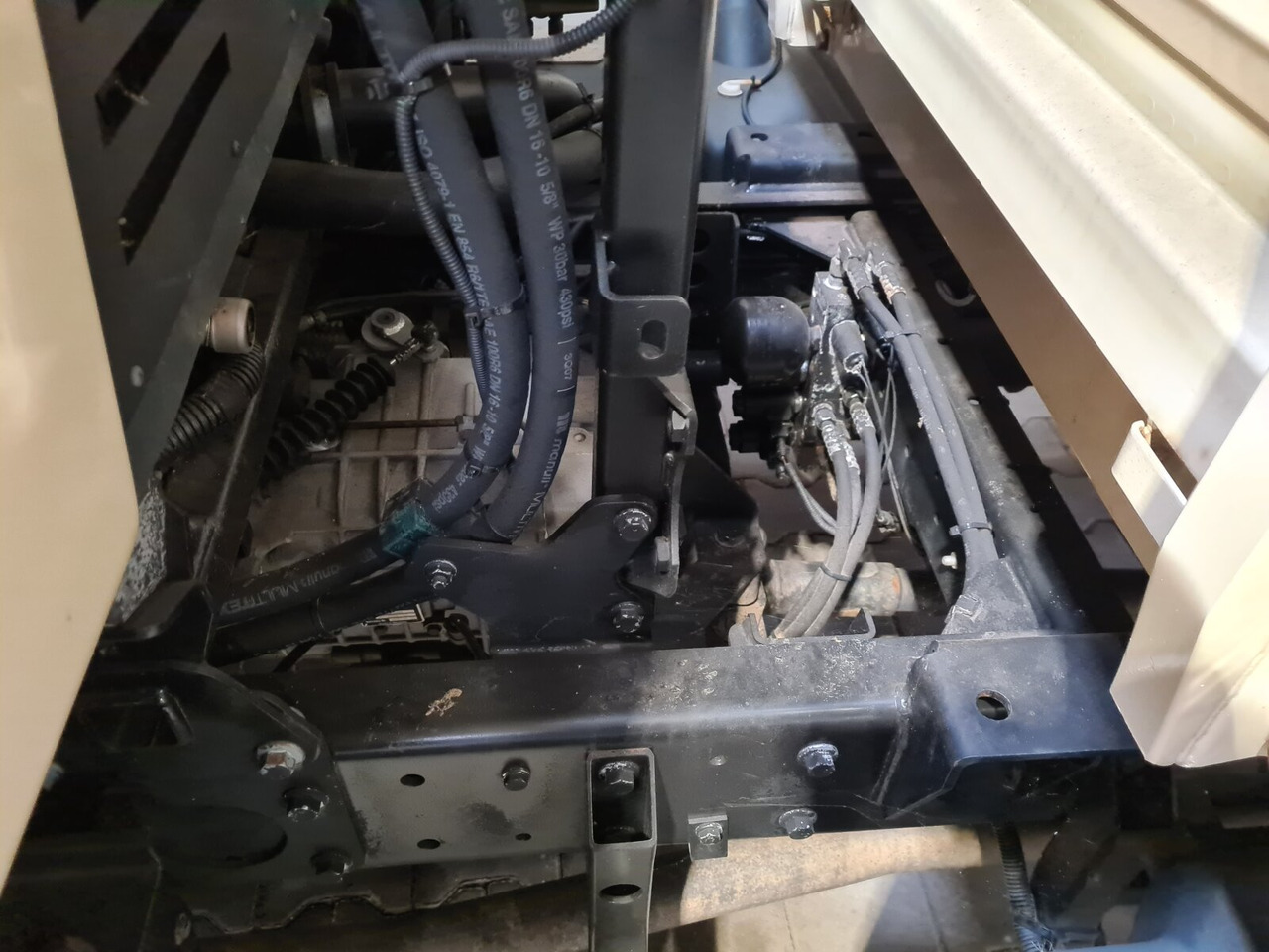 M 30 FUMO 4x4 DOKA M30 Fumo 4x4 Doka Kipper - Tipper: picture 5 M 30 FUMO 4x4 DOKA M30 Fumo 4x4 Doka Kipper - Tipper: picture 5