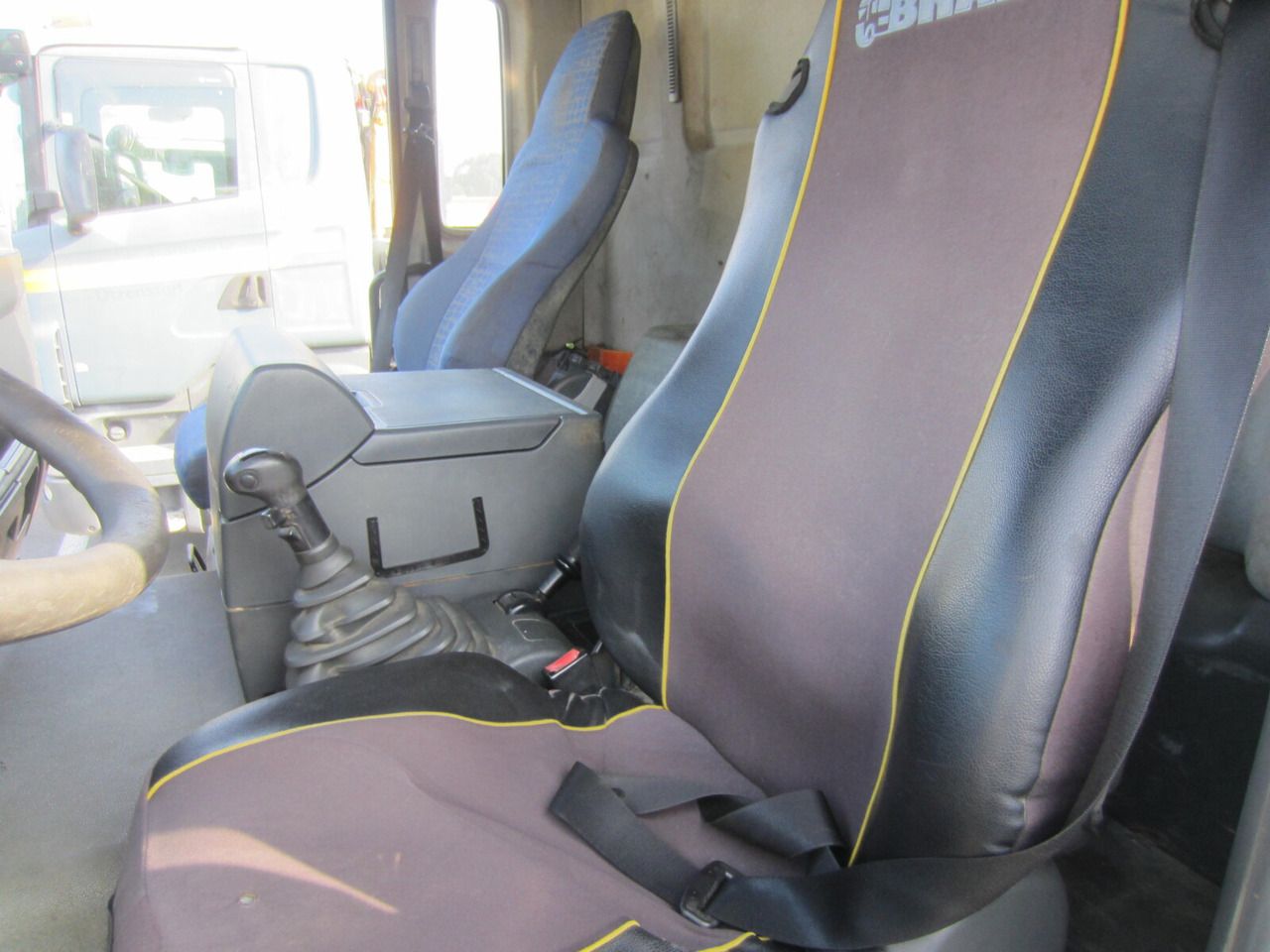 Leasing of MAN - H17/2843 6x2 MAN - H17/2843 6x2: picture 6 Leasing of MAN - H17/2843 6x2 MAN - H17/2843 6x2: picture 6