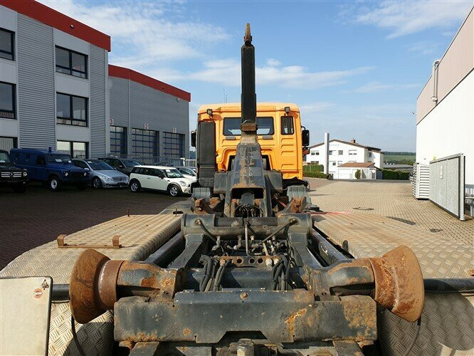 Hook lift truck MAN TGA 26.363 FDC 6x4 BB TGA 26.363 FDC 6x4 BB: picture 13