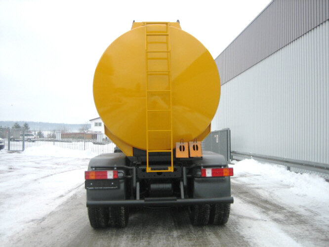 Tank truck MAN TGA 26.430 6x6: picture 6
