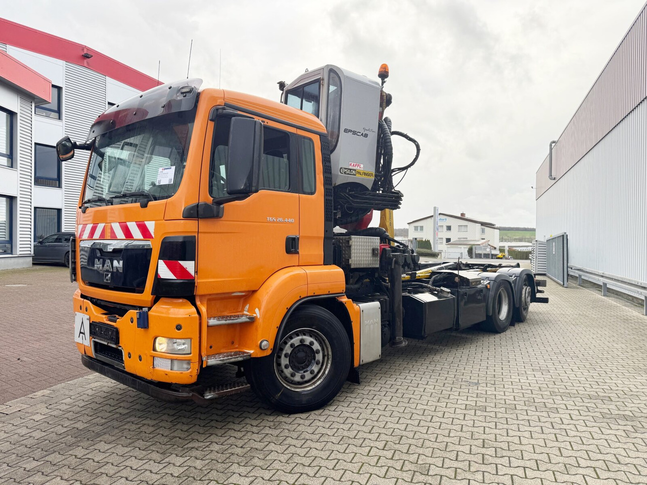 Hook lift truck, Crane truck MAN TGS 26.440 6x2-4 BL TGS 26.440 6x2-4 BL, Lenk-/Liftachse, Krankabine, Kran Epsilon Q150Z96: picture 14