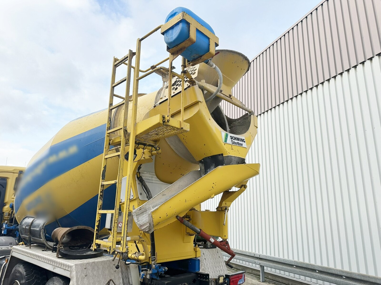 MAN TGS 32.400 8X4 BB TGS 32.400 8x4 BB, Stetter ca. 9m³ - Concrete mixer truck: picture 4 MAN TGS 32.400 8X4 BB TGS 32.400 8x4 BB, Stetter ca. 9m³ - Concrete mixer truck: picture 4