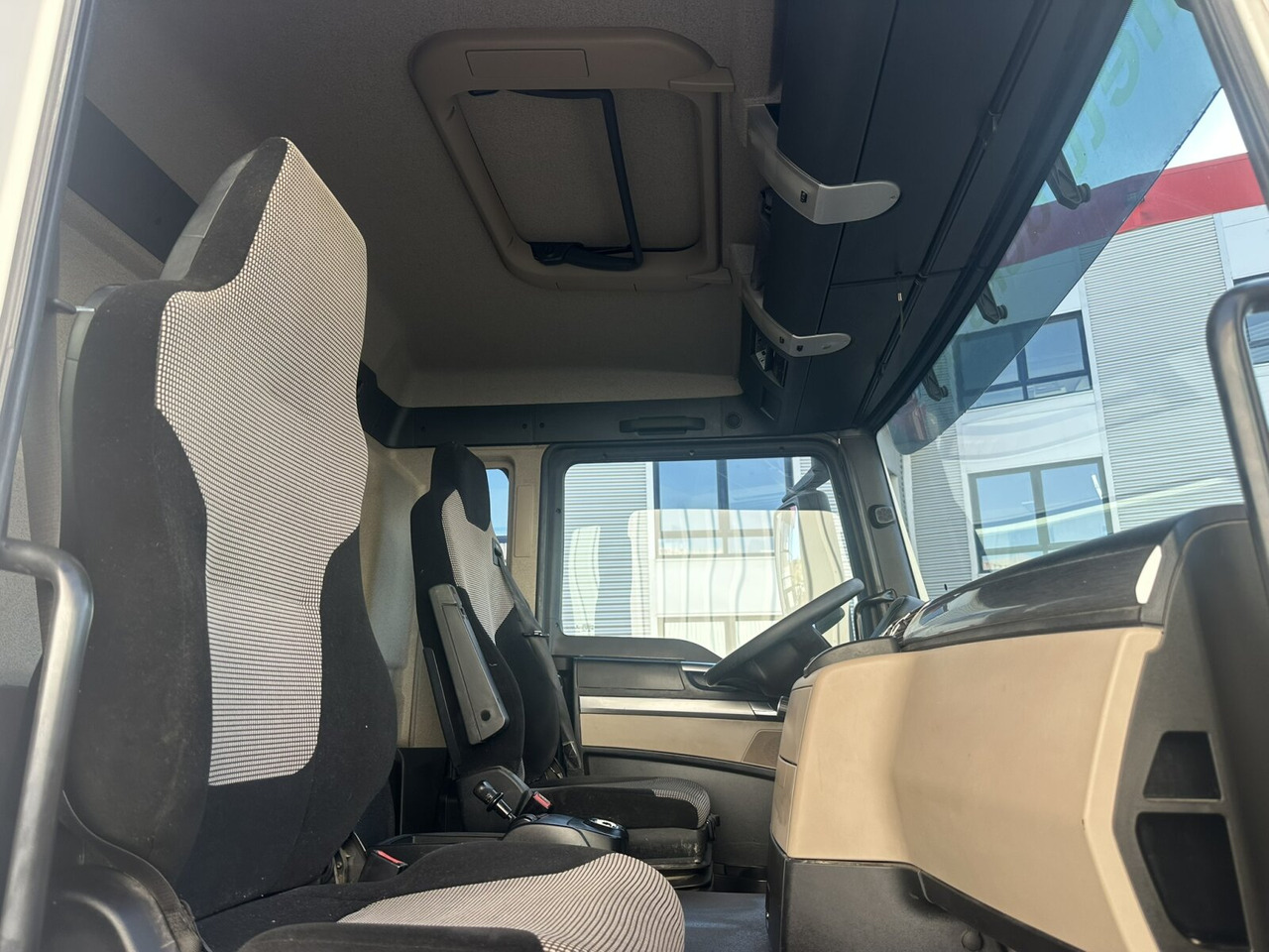 MAN TGS 35.460 8X4 BB TGS 35.460 8X4 BB, Meiller Bordmatik 13m³ - Tipper: picture 5 MAN TGS 35.460 8X4 BB TGS 35.460 8X4 BB, Meiller Bordmatik 13m³ - Tipper: picture 5