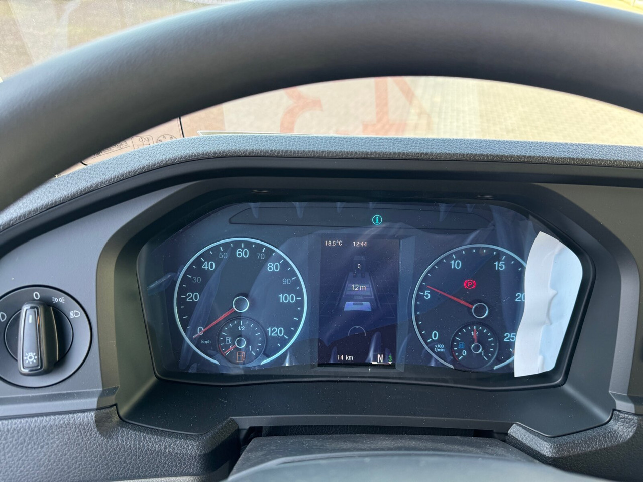 MAN TGS 35.480 8x6H BL CH TGS 35.480 8x6H BL CH, HydroDrive, Navi, Nebenantrieb - Cab chassis truck: picture 4 MAN TGS 35.480 8x6H BL CH TGS 35.480 8x6H BL CH, HydroDrive, Navi, Nebenantrieb - Cab chassis truck: picture 4