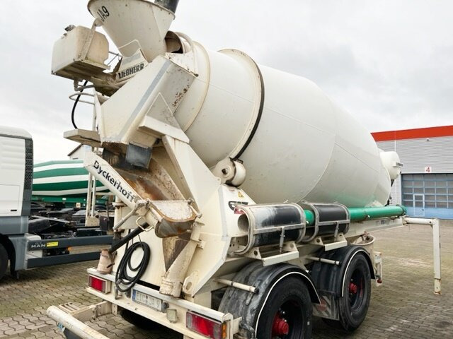 MÜLLER MITTELTAL SF32 mit Liebherr Betonmischer ca. 10m³ MÜLLER MITTELTAL SF32, Liebherr Betonmischer 10m³, 4x VORHANDEN , Liftachse - Concrete mixer semi-trailer: picture 5 MÜLLER MITTELTAL SF32 mit Liebherr Betonmischer ca. 10m³ MÜLLER MITTELTAL SF32, Liebherr Betonmischer 10m³, 4x VORHANDEN , Liftachse - Concrete mixer semi-trailer: picture 5