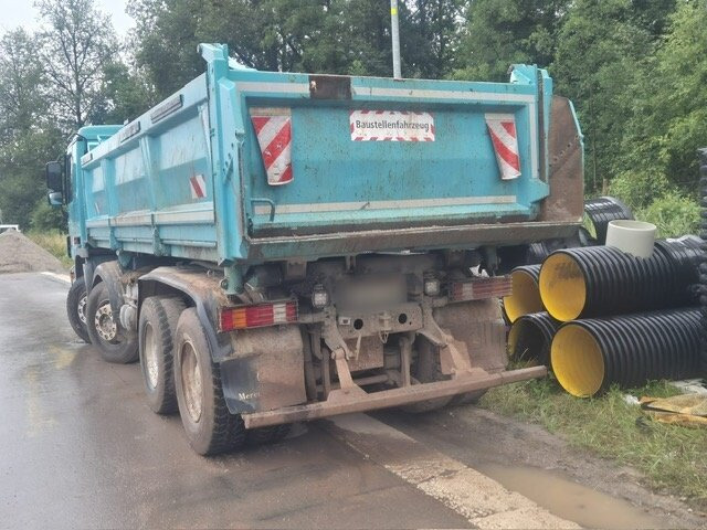 Mercedes-Benz Actros 3241 K 8x4/4 Actros 3241 K 8x4/4, Bordmatik - Tipper: picture 4 Mercedes-Benz Actros 3241 K 8x4/4 Actros 3241 K 8x4/4, Bordmatik - Tipper: picture 4