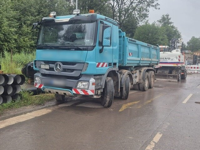 Mercedes-Benz Actros 3241 K 8x4/4 Actros 3241 K 8x4/4, Bordmatik - Tipper: picture 2 Mercedes-Benz Actros 3241 K 8x4/4 Actros 3241 K 8x4/4, Bordmatik - Tipper: picture 2