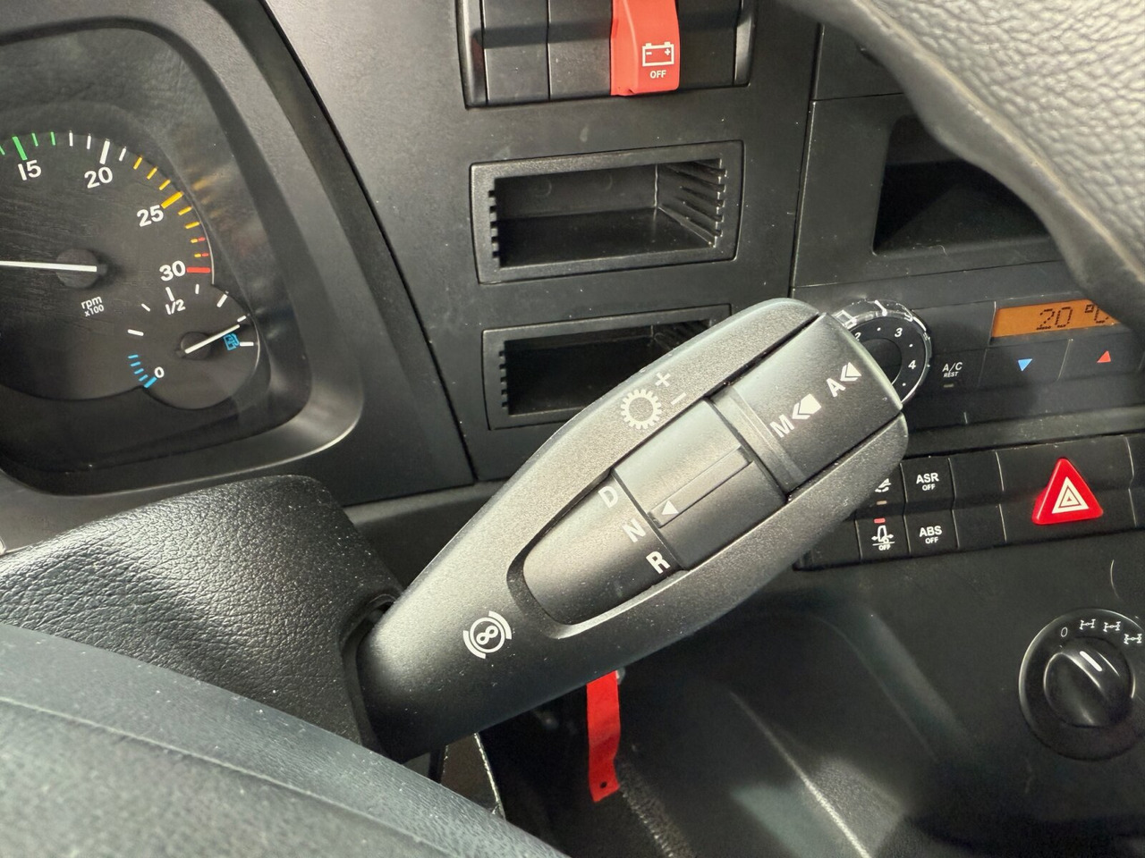 Mercedes-Benz Arocs 1827/30 A 4x4 Arocs 1827/30 A 4x4, mehrfach vorhanden! - Cab chassis truck: picture 4 Mercedes-Benz Arocs 1827/30 A 4x4 Arocs 1827/30 A 4x4, mehrfach vorhanden! - Cab chassis truck: picture 4