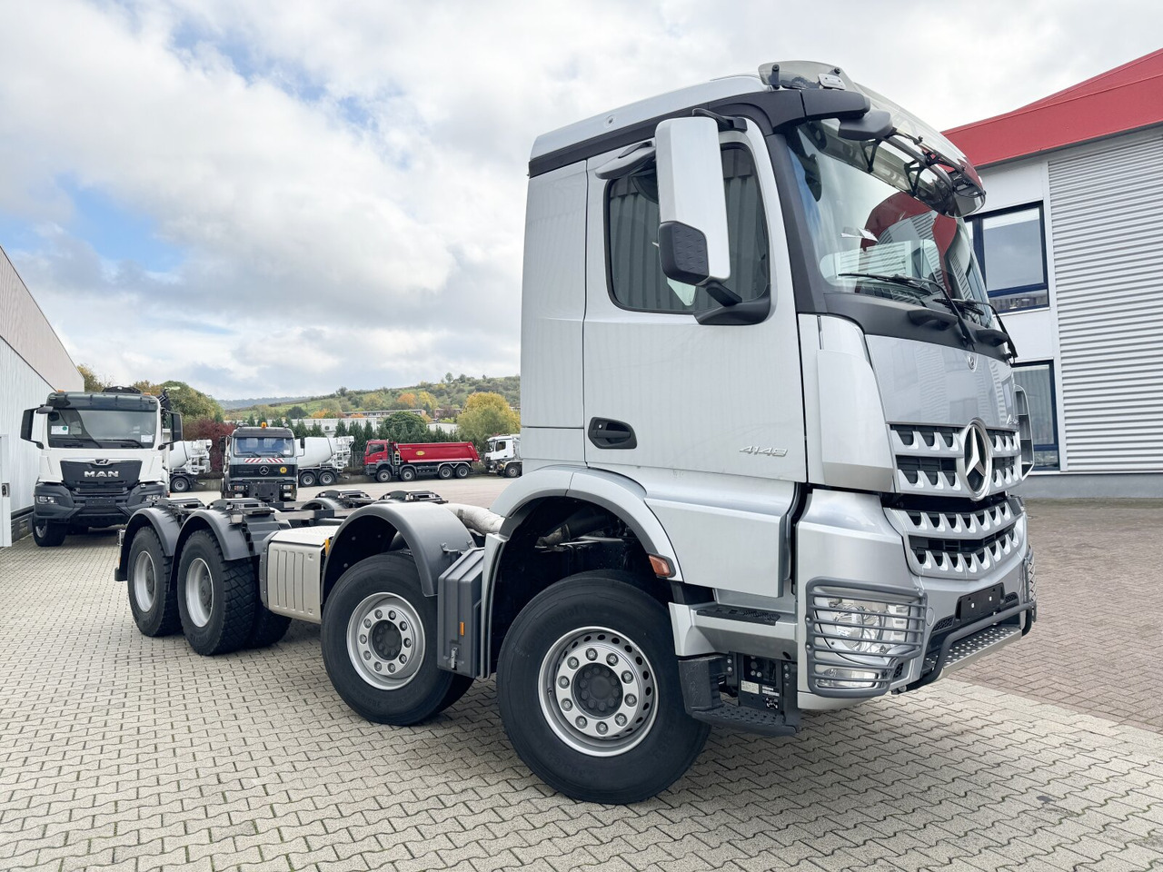 Leasing of Mercedes-Benz Arocs 4148 K 8x4/4 Arocs 4148 K 8x4/4/45, Turbo-Retarder-Kupplung, Grounder Mercedes-Benz Arocs 4148 K 8x4/4 Arocs 4148 K 8x4/4/45, Turbo-Retarder-Kupplung, Grounder: picture 8 Leasing of Mercedes-Benz Arocs 4148 K 8x4/4 Arocs 4148 K 8x4/4/45, Turbo-Retarder-Kupplung, Grounder Mercedes-Benz Arocs 4148 K 8x4/4 Arocs 4148 K 8x4/4/45, Turbo-Retarder-Kupplung, Grounder: picture 8