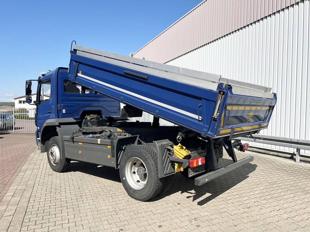 Tipper Mercedes-Benz Atego 1323 AK 4x4 Atego 1323 AK 4x4: picture 11