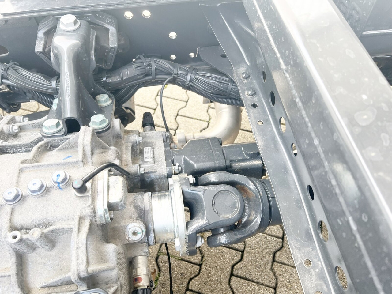 Leasing of Mercedes-Benz Atego 818/23 K 4x2 Atego 818/23 K 4x2, 2x AHK, Meiller-Kipper, mehrfach Vorhanden! Mercedes-Benz Atego 818/23 K 4x2 Atego 818/23 K 4x2, 2x AHK, Meiller-Kipper, mehrfach Vorhanden!: picture 14