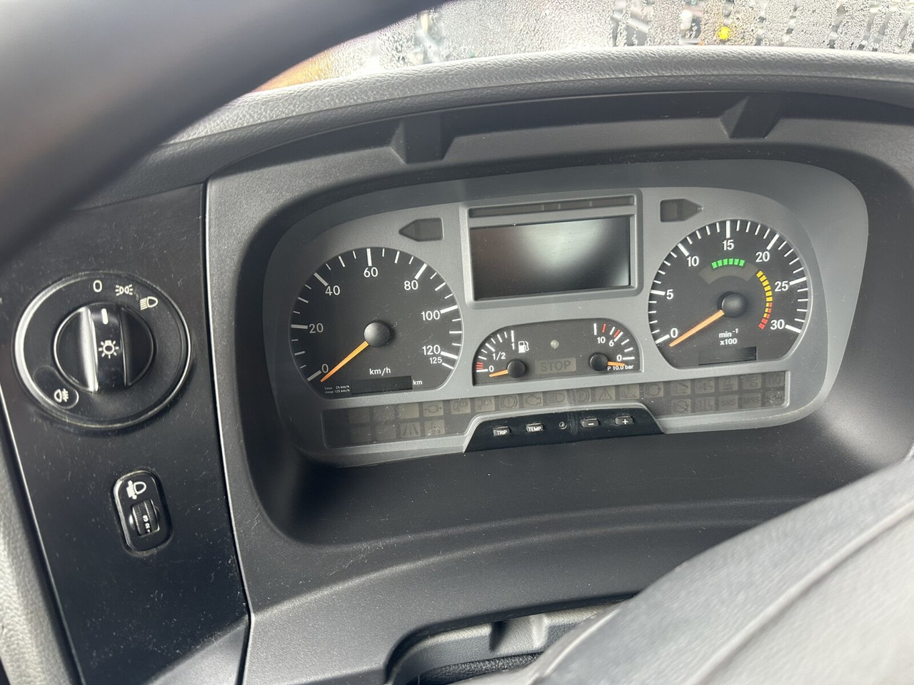 Cab chassis truck Mercedes-Benz Axor 2629 K 6x4 Axor 2629 K 6x4, PTO, Steel, Manual, 6-Zylinder: picture 6