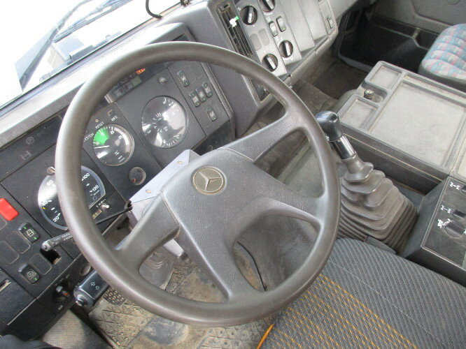 Mercedes-Benz SK 1824 AK 4x4 SK 1824 AK 4x4 - Tipper: picture 4 Mercedes-Benz SK 1824 AK 4x4 SK 1824 AK 4x4 - Tipper: picture 4