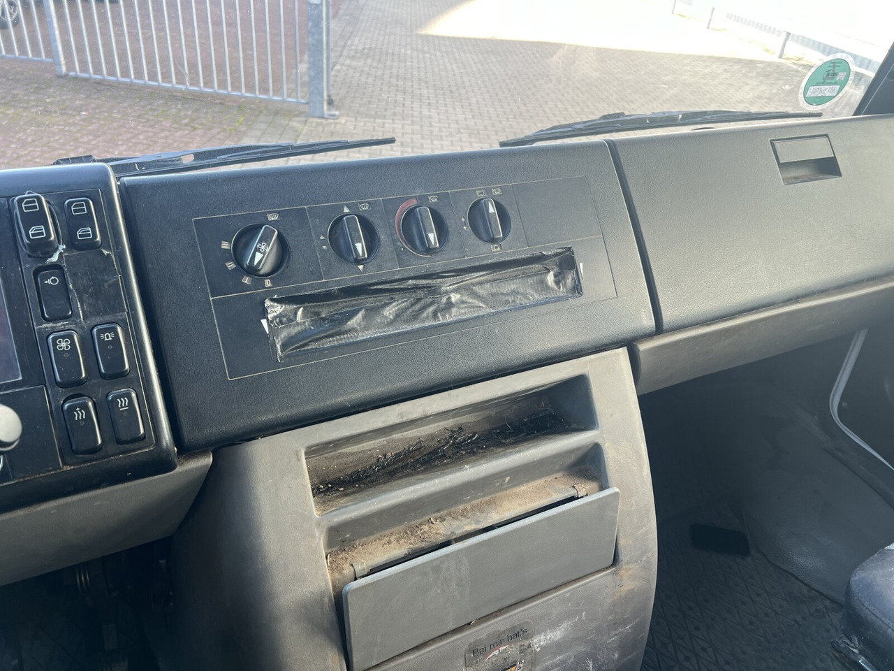 Tipper Mercedes-Benz Vario 816 D 4x2 Doka Vario 816 D 4x2 Doka, 2x AHK, Meiller Kipper: picture 7