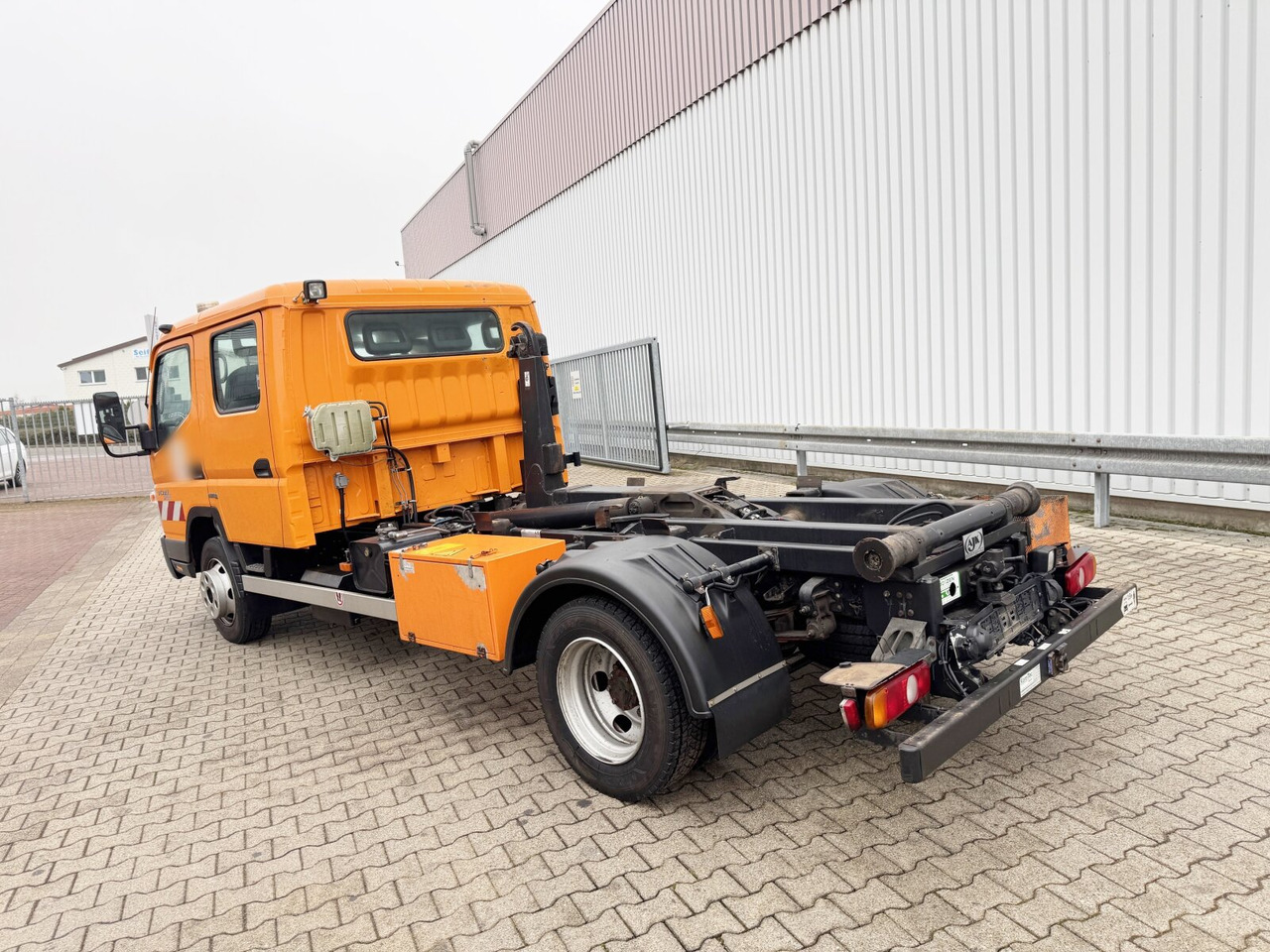 Hook lift truck Mitsubishi Canter Fuso 7C18D 4x2 Doka Canter Fuso 7C18D 4x2 Doka, EEV, City-Abroller: picture 11