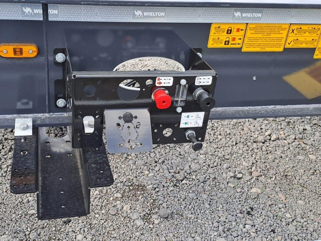 New Roll-off/ Skip trailer PS2H M3 PS2H M3 Schlitten-Abrollanhänger: picture 10