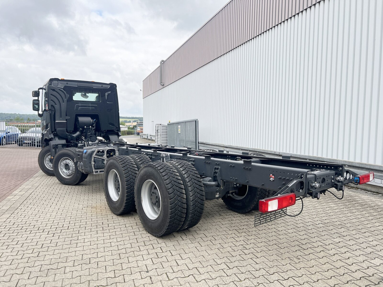 New Hook lift truck, Crane truck Renault C 480 8x4 C 480 8x4, Kran 15-35m/t: picture 11