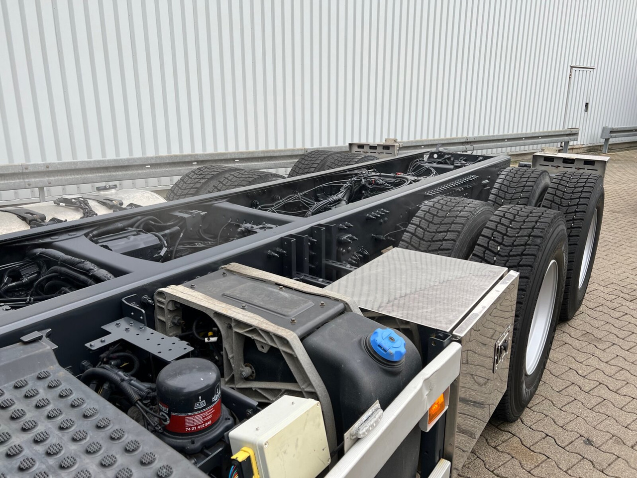 Cab chassis truck Renault C 520 6x4 C 520 6x4, Retarder, Nebenantrieb: picture 13
