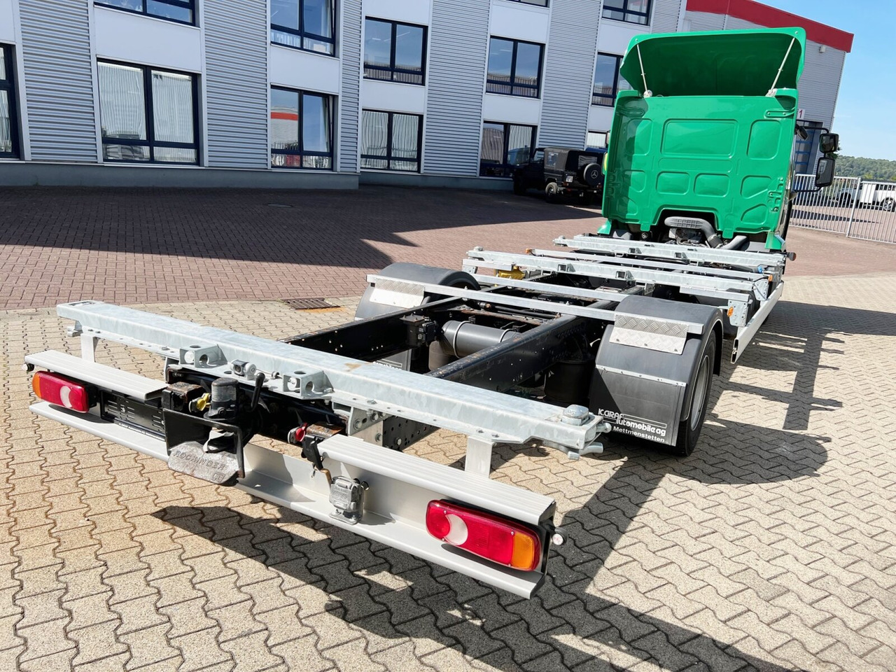 Cab chassis truck Renault Midlum 220.12 4x2 Midlum 220.12 4x2, BDF verschiedene Größen: picture 10