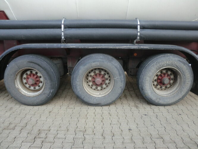 SSK 56/10-24 SSK 56/10-24, Kippsilo ca. 56m³ - Silo semi-trailer: picture 4 SSK 56/10-24 SSK 56/10-24, Kippsilo ca. 56m³ - Silo semi-trailer: picture 4