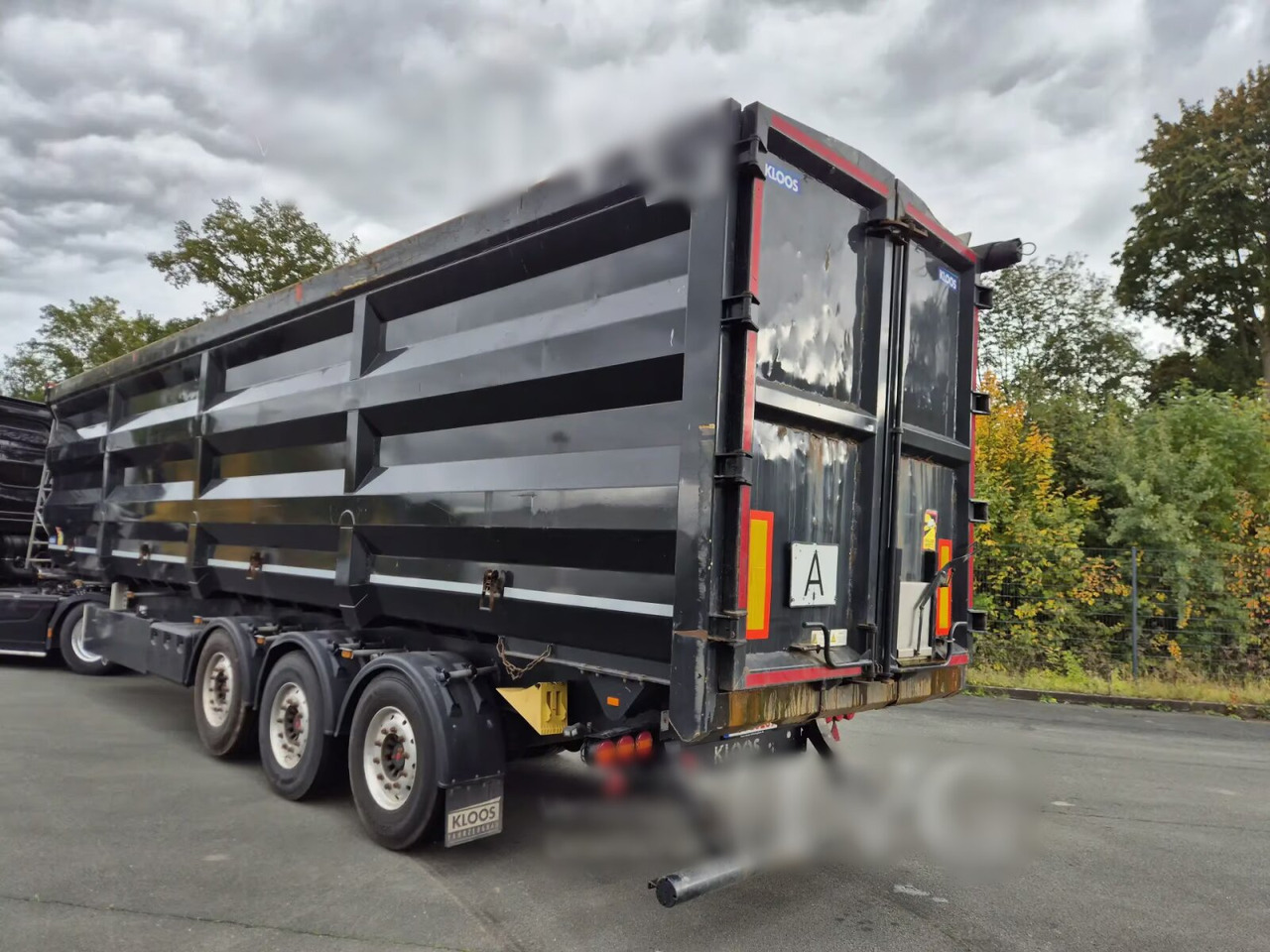 KLOOS FT 74 KLOOS FT 74, Stahlmulde ca. 74m³, 2x Liftachse, Rüttler - Semi-trailer: picture 3 KLOOS FT 74 KLOOS FT 74, Stahlmulde ca. 74m³, 2x Liftachse, Rüttler - Semi-trailer: picture 3