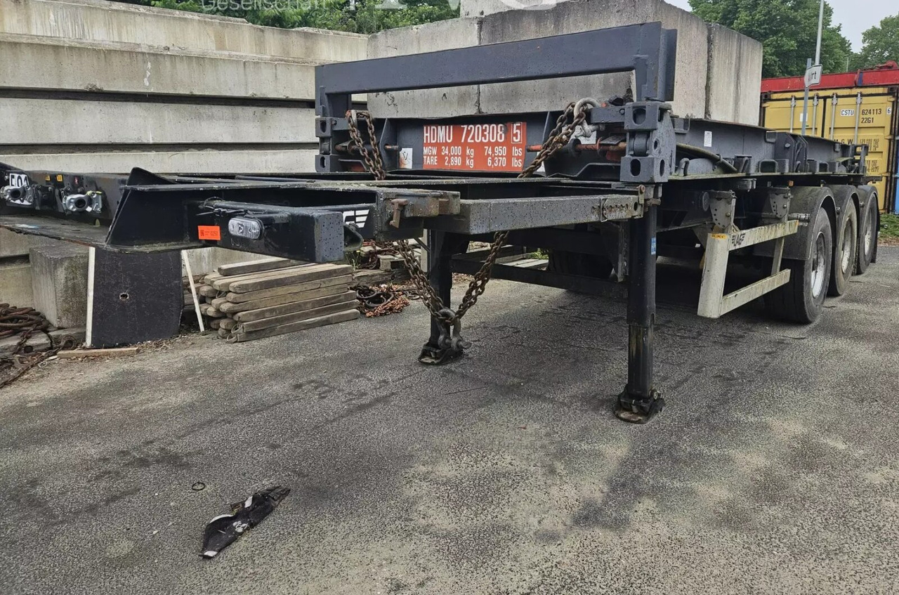 Lag 0-3-39 CD Containerchassis 0-3-39 CD Containerchassis, 20ft und 30ft, ADR - Semi-trailer: picture 1 Lag 0-3-39 CD Containerchassis 0-3-39 CD Containerchassis, 20ft und 30ft, ADR - Semi-trailer: picture 1