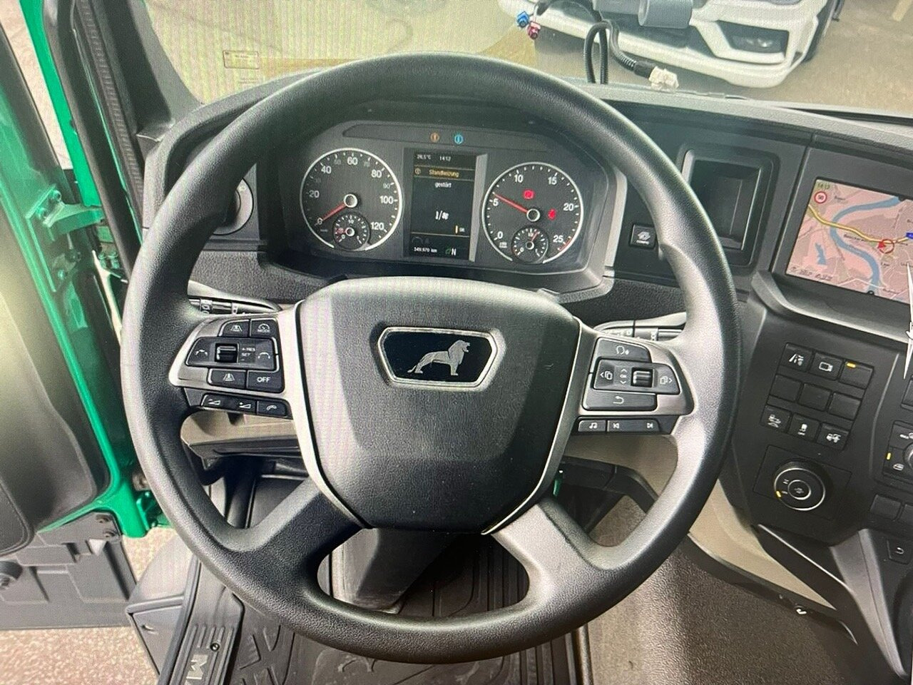 MAN TGS 18.470 4X4H BL SA TGS 18.470 4X4H BL SA, HydroDrive, Navi, LED, Kipphydraulik - Tractor unit: picture 5 MAN TGS 18.470 4X4H BL SA TGS 18.470 4X4H BL SA, HydroDrive, Navi, LED, Kipphydraulik - Tractor unit: picture 5