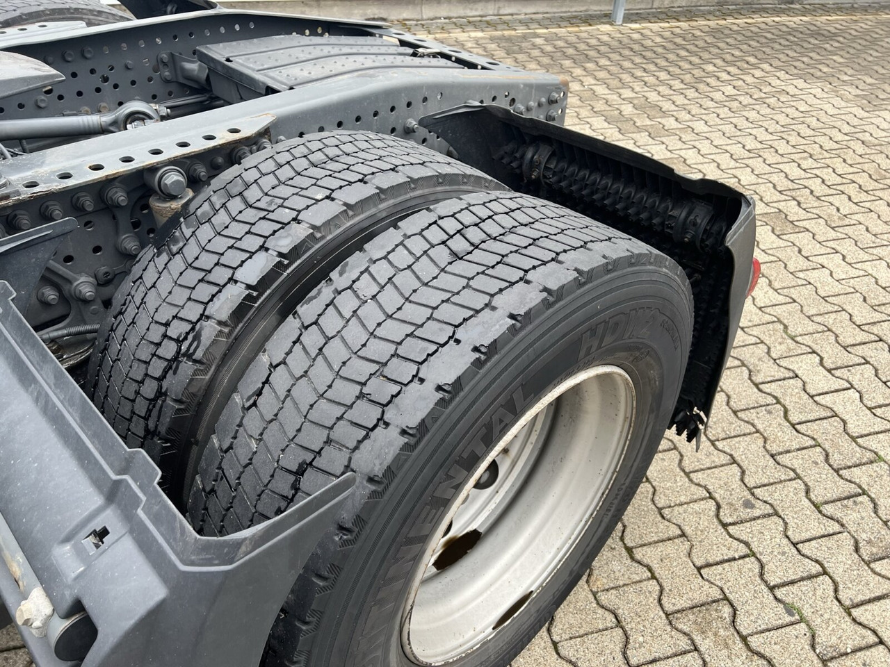 Mercedes-Benz Actros 1842 LS 4x2 Actros 1842 LS 4x2, 6x VORHANDEN - Tractor unit: picture 2 Mercedes-Benz Actros 1842 LS 4x2 Actros 1842 LS 4x2, 6x VORHANDEN - Tractor unit: picture 2
