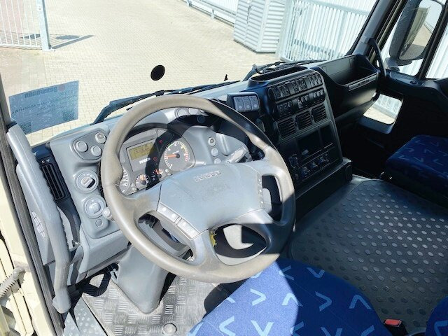 Cab chassis truck Trakker AD260T41W 6x6 Trakker AD260T41W 6x6: picture 14
