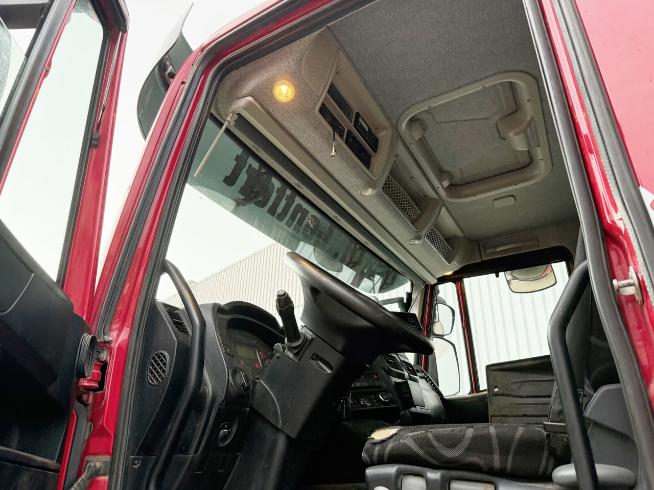 Trakker AD260T45 6x4 Trakker AD260T45 6x4, Bordmatik - Tipper: picture 2 Trakker AD260T45 6x4 Trakker AD260T45 6x4, Bordmatik - Tipper: picture 2