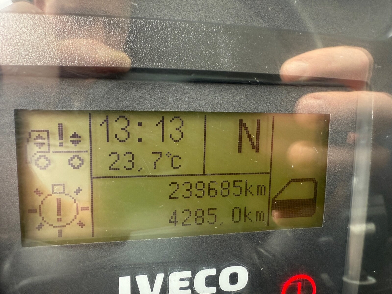 Trakker AT190T33W/P 4x4 Trakker AT190T33W/P 4x4, Winterdienstausstattung - Hook lift truck: picture 2 Trakker AT190T33W/P 4x4 Trakker AT190T33W/P 4x4, Winterdienstausstattung - Hook lift truck: picture 2