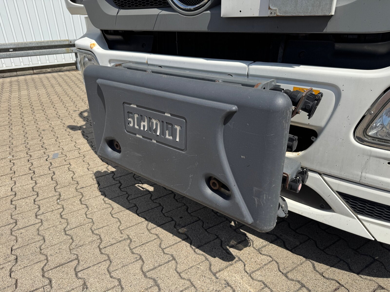 Leasing of Mercedes-Benz Actros 2541 L 6x2 Actros 2541 L 6x2, Müller Saug-/Spülwagen ca. 12m³, Widi-Platte, Lift-/Lenkachse Mercedes-Benz Actros 2541 L 6x2 Actros 2541 L 6x2, Müller Saug-/Spülwagen ca. 12m³, Widi-Platte, Lift-/Lenkachse: picture 9