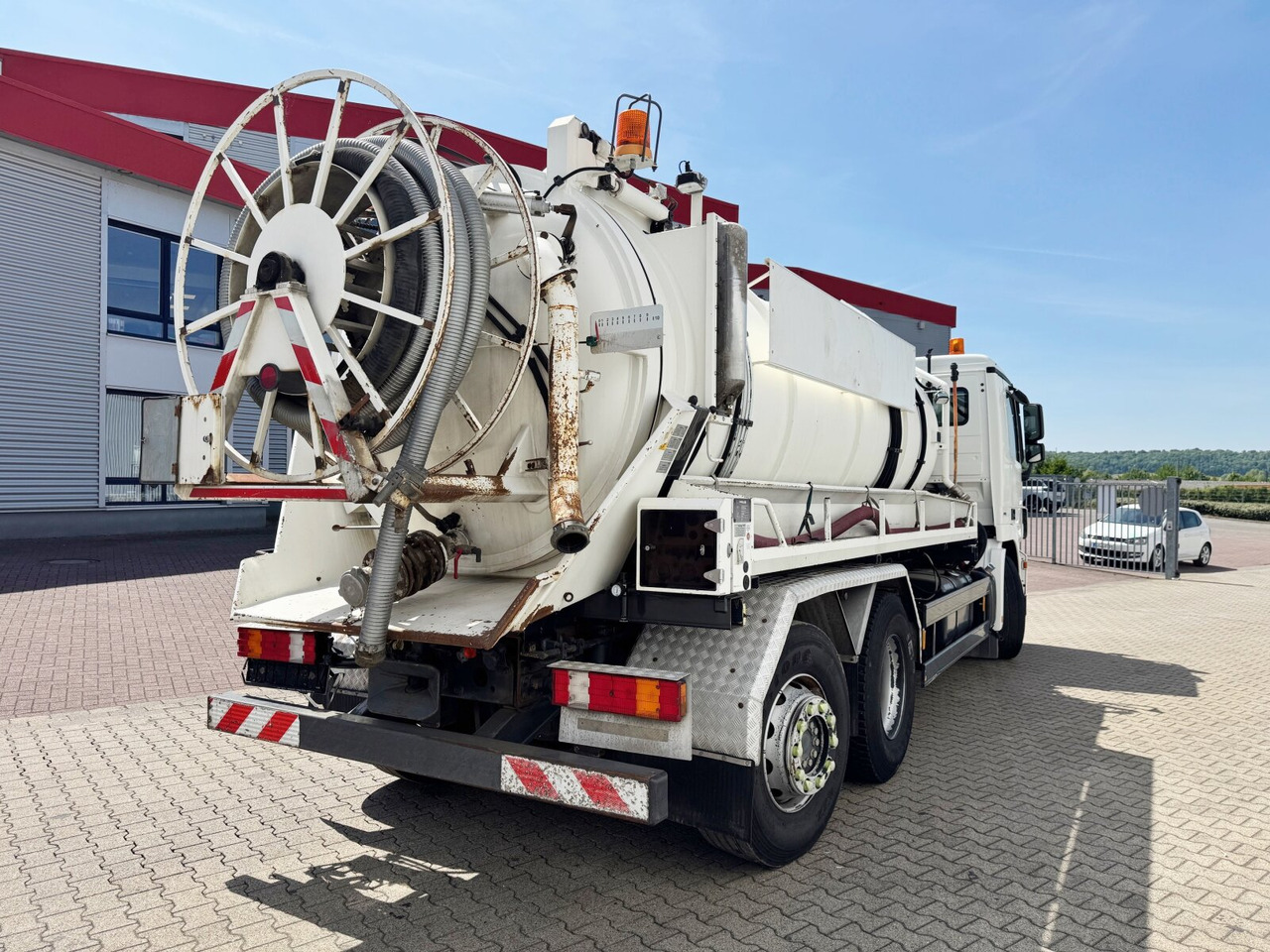Leasing of Mercedes-Benz Actros 2541 L 6x2 Actros 2541 L 6x2, Müller Saug-/Spülwagen ca. 12m³, Widi-Platte, Lift-/Lenkachse Mercedes-Benz Actros 2541 L 6x2 Actros 2541 L 6x2, Müller Saug-/Spülwagen ca. 12m³, Widi-Platte, Lift-/Lenkachse: picture 15