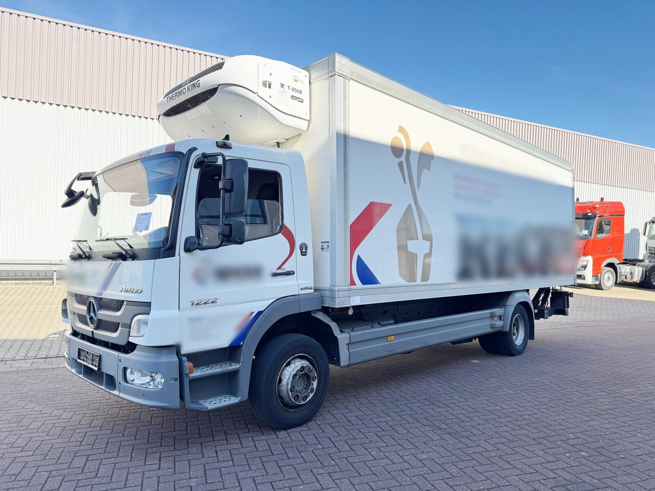 Mercedes-Benz Atego 1222 L 4x2 Atego 1222 L 4x2, Kühlkoffer, ThermoKing, Trennwand, LBW BÄR - Truck: picture 1 Mercedes-Benz Atego 1222 L 4x2 Atego 1222 L 4x2, Kühlkoffer, ThermoKing, Trennwand, LBW BÄR - Truck: picture 1