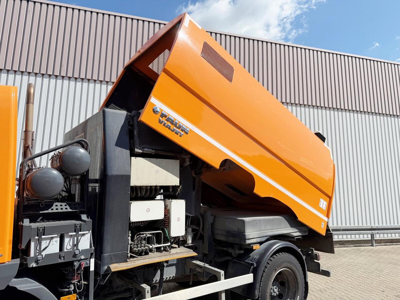 Mercedes-Benz Atego 1524 LKO 4x2 Atego 1524 LKO 4x2, Kehrmaschine FAUN Viajet 6RH - Truck: picture 2 Mercedes-Benz Atego 1524 LKO 4x2 Atego 1524 LKO 4x2, Kehrmaschine FAUN Viajet 6RH - Truck: picture 2