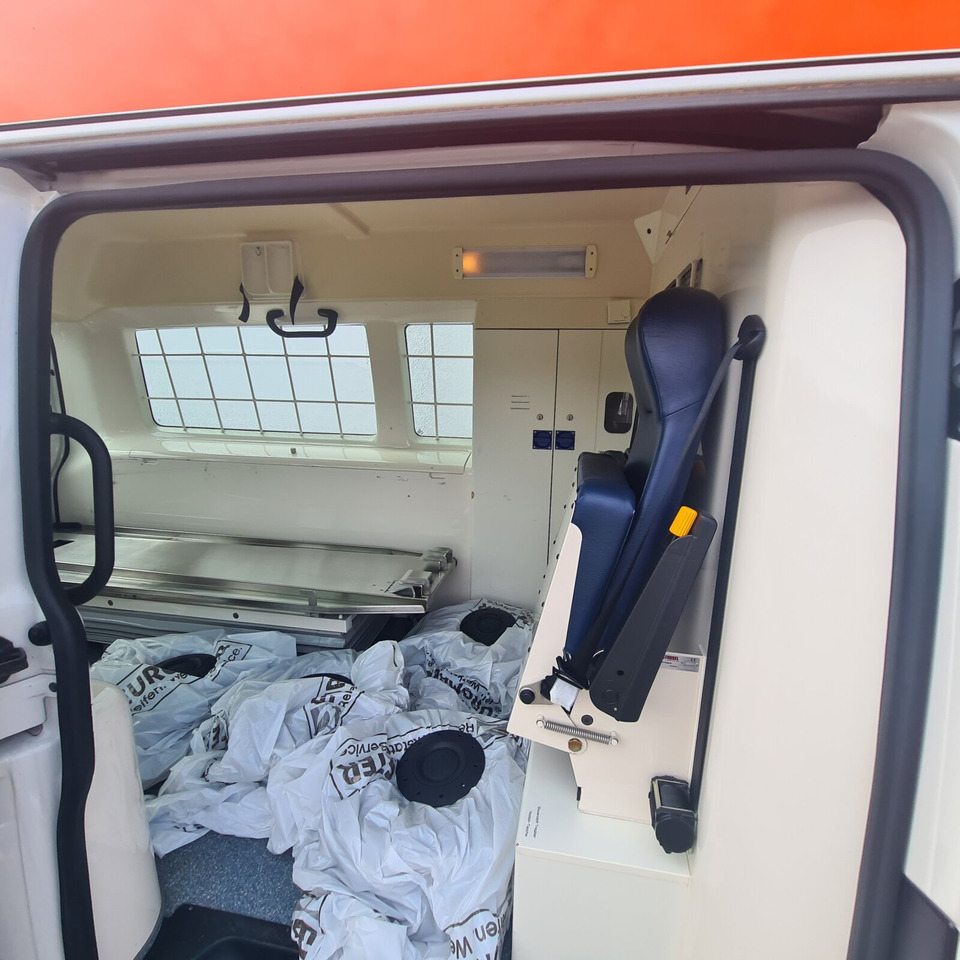 Ambulance Volkswagen T5 2.0 TDI T5 2.0 TDI, Krankenwagen: picture 7