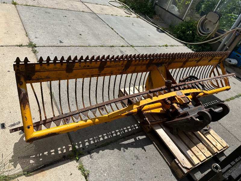 Herder Maaikorf cw10 kroosbak - Bucket for Construction machinery: picture 1 Herder Maaikorf cw10 kroosbak - Bucket for Construction machinery: picture 1