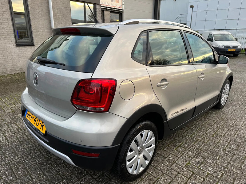 Volkswagen Polo 1.2 TSI CROSS + AUTOMATIC + 101.474 KM + APK/TUV - Car: picture 5 Volkswagen Polo 1.2 TSI CROSS + AUTOMATIC + 101.474 KM + APK/TUV - Car: picture 5