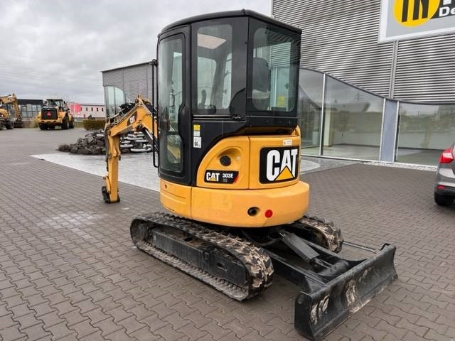 CAT 303 E CR - Mini excavator: picture 2 CAT 303 E CR - Mini excavator: picture 2