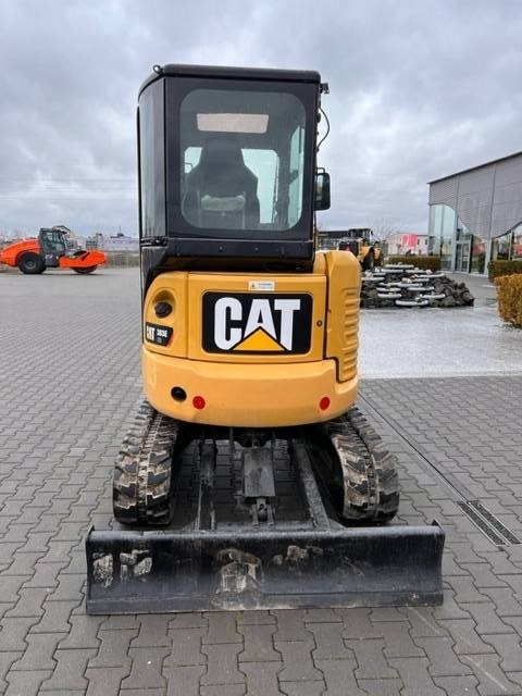 CAT 303 E CR - Mini excavator: picture 3 CAT 303 E CR - Mini excavator: picture 3