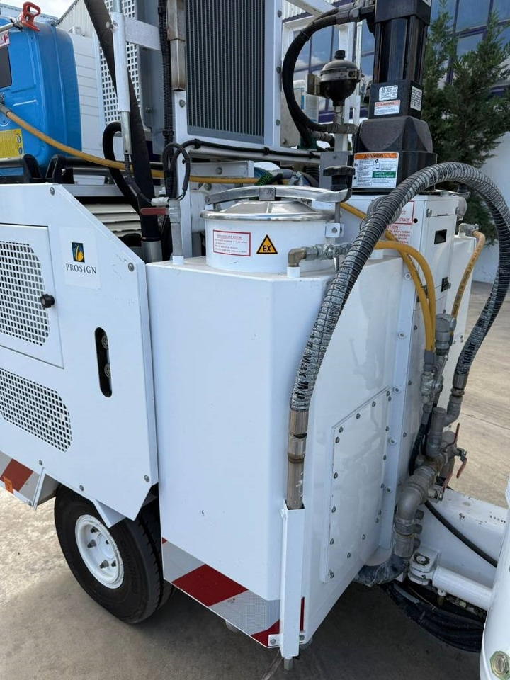 Prosign Tara - Asphalt machine: picture 2 Prosign Tara - Asphalt machine: picture 2