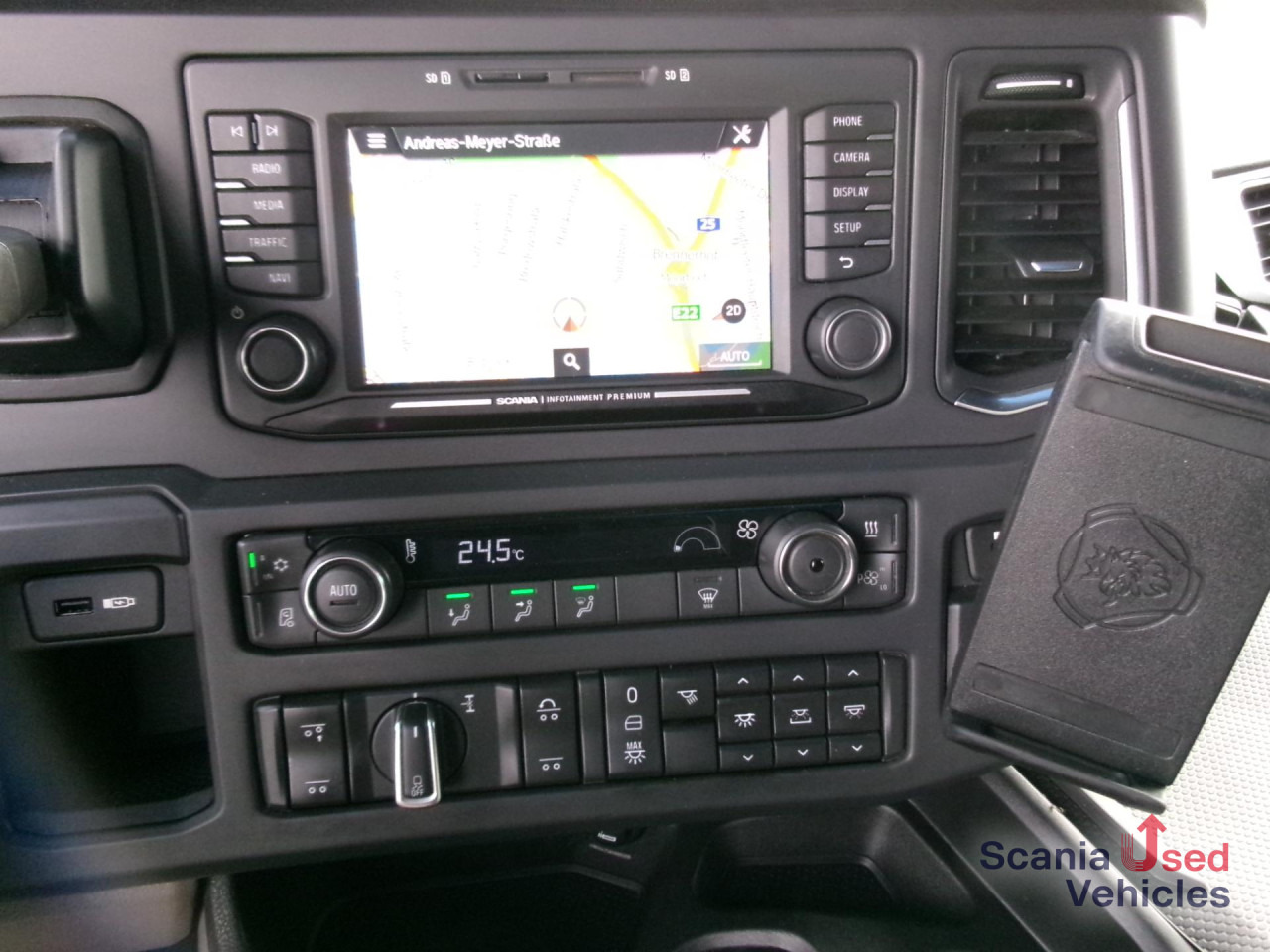 SCANIA R 410 B6x2*4NB - LNG!!! - Container transporter/ Swap body truck: picture 2 SCANIA R 410 B6x2*4NB - LNG!!! - Container transporter/ Swap body truck: picture 2