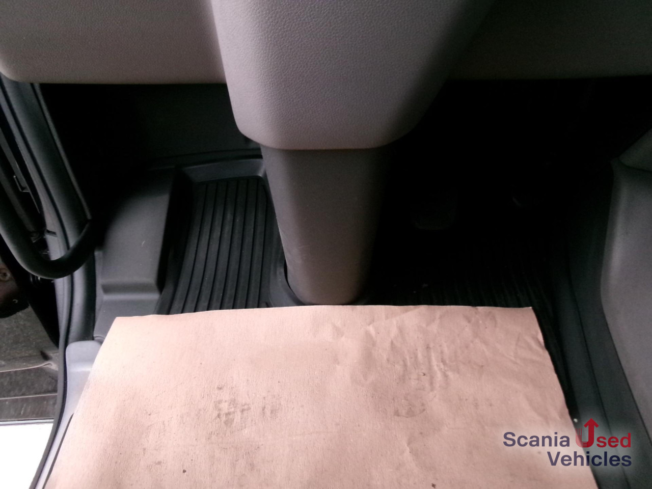 SCANIA R 450 A4x2NA - Tractor unit: picture 4 SCANIA R 450 A4x2NA - Tractor unit: picture 4